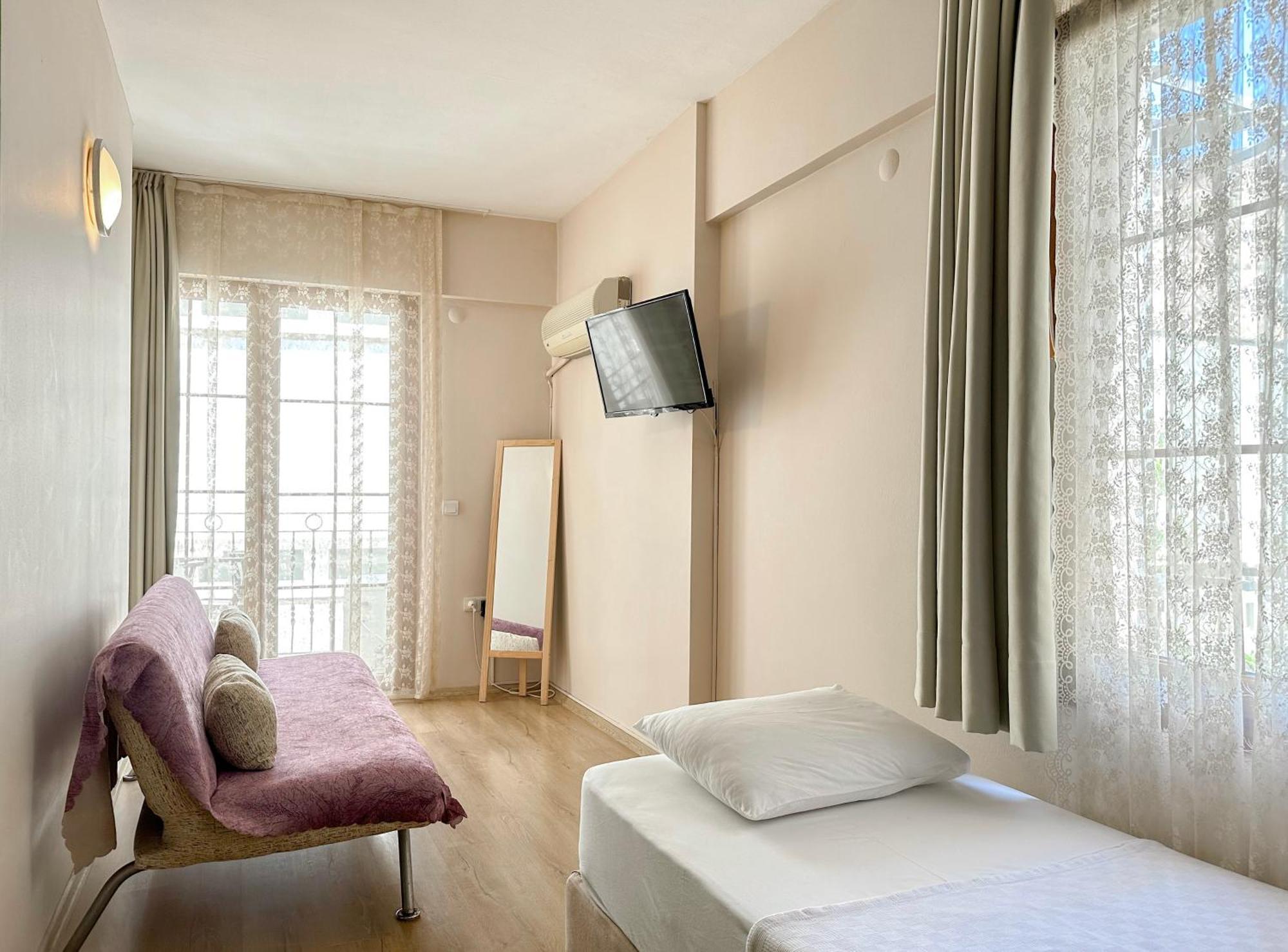 Kekik Butik Otel Çeşme Exterior foto